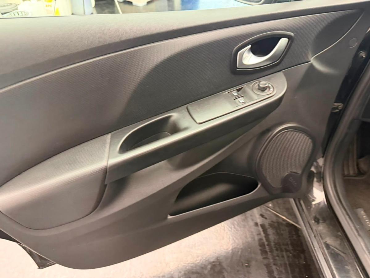 renault-clio-2016-diesel-1461cc