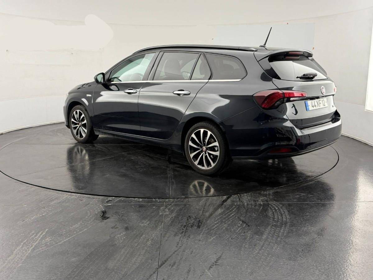 fiat-tipo-station-wagon-2019-diesel-1248cc