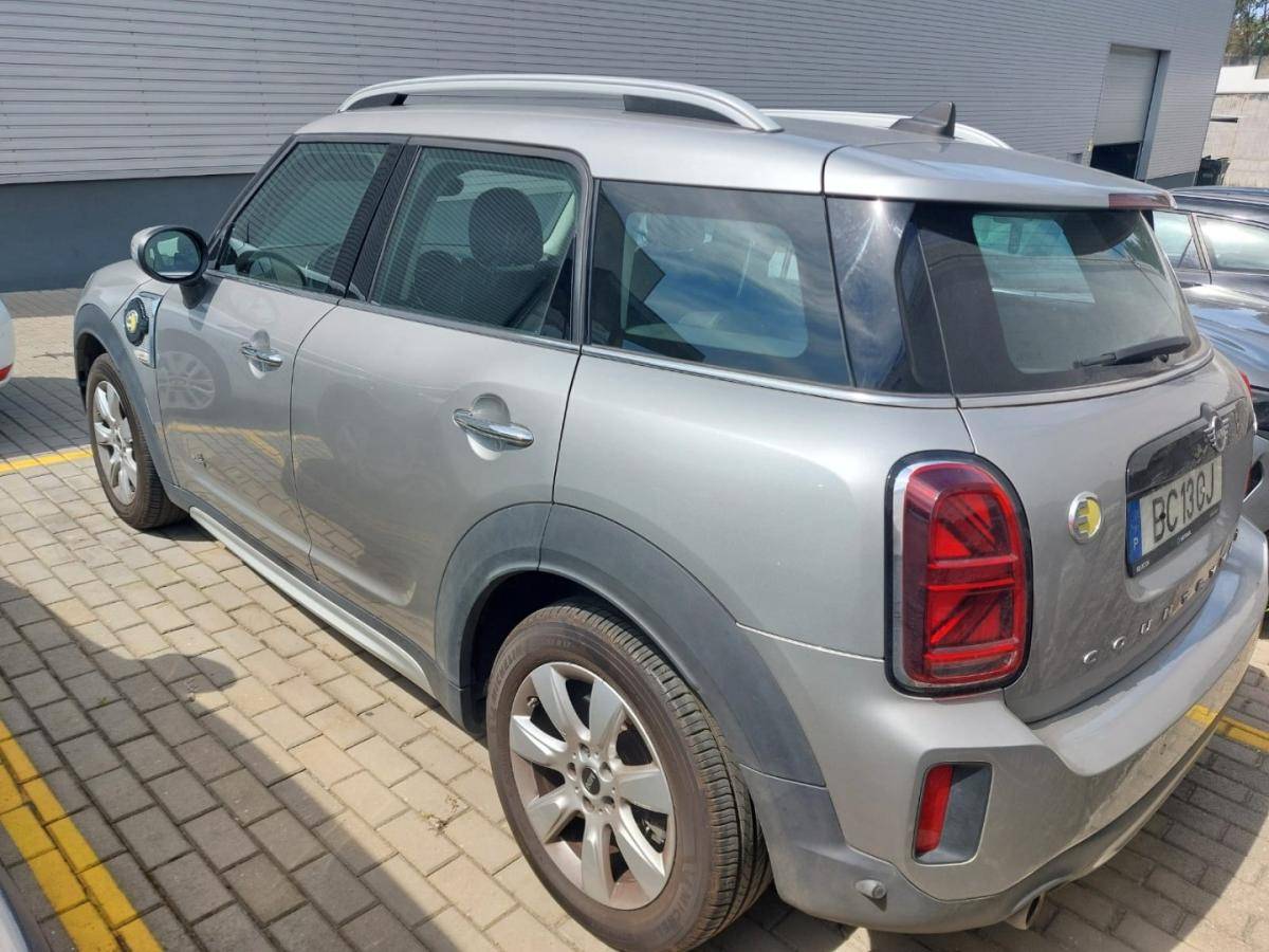 mini-countryman-2023-hibrido-a-gasolina-1499cc