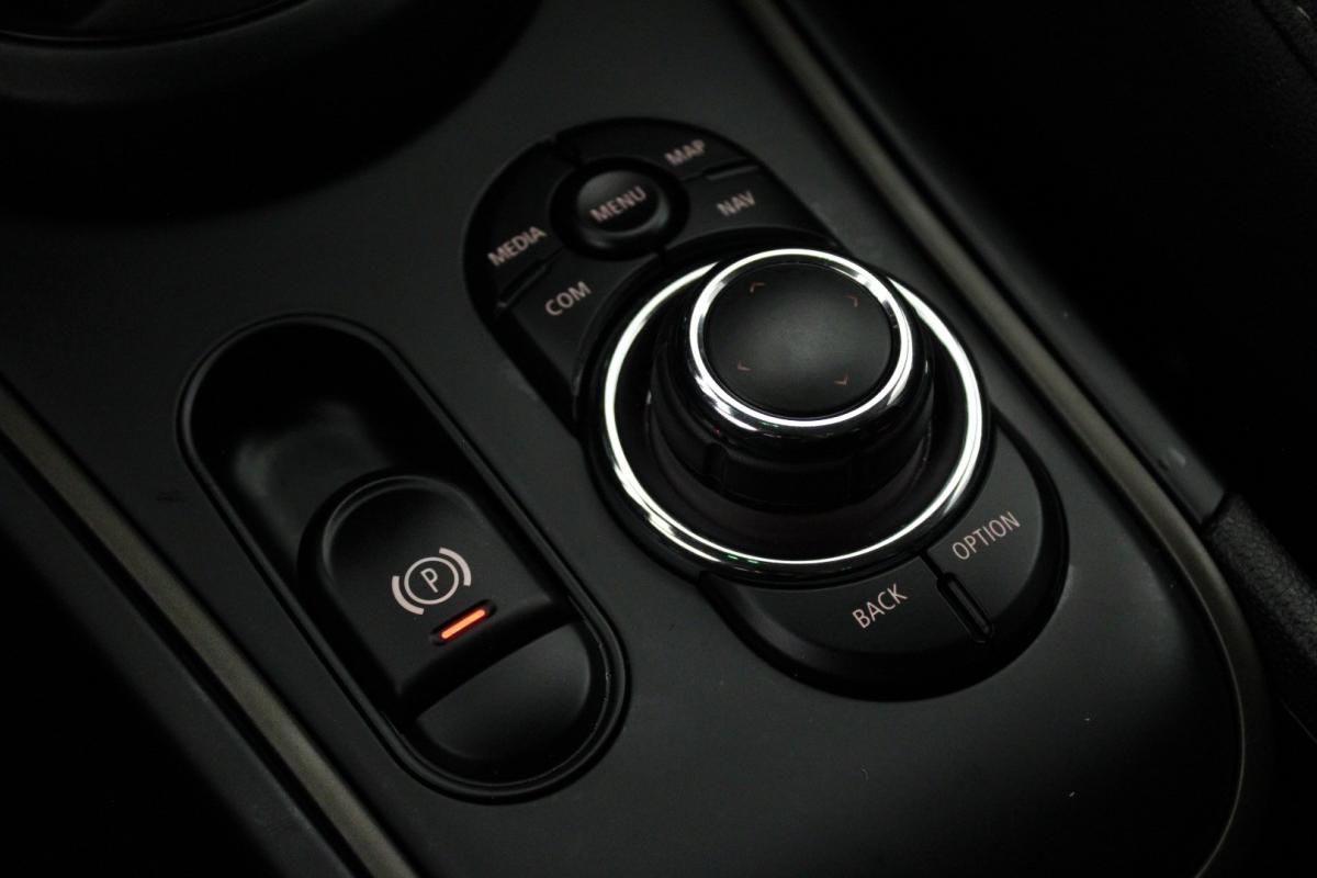 mini-countryman-2023-hibrido-a-gasolina-1499cc