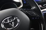 toyota-c-hr-2018-hibrido-a-gasolina-1798cc