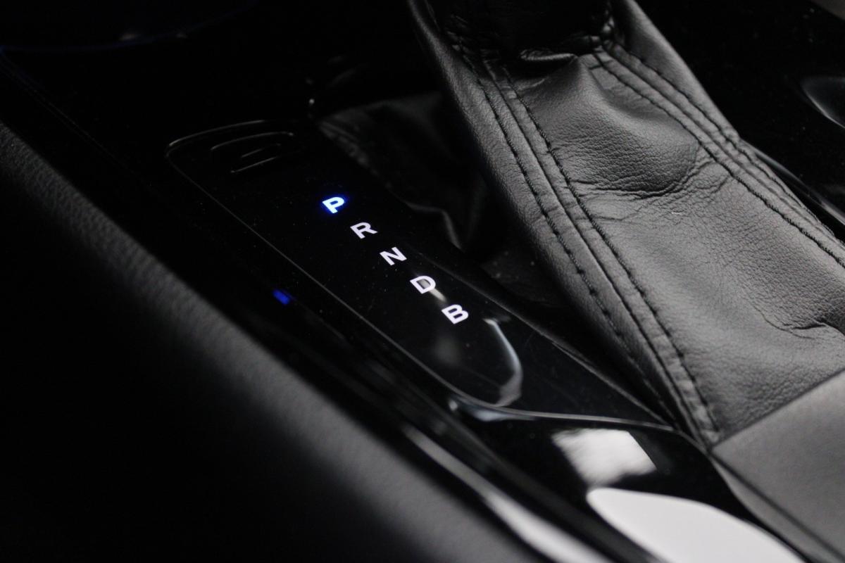toyota-c-hr-2018-hibrido-a-gasolina-1798cc