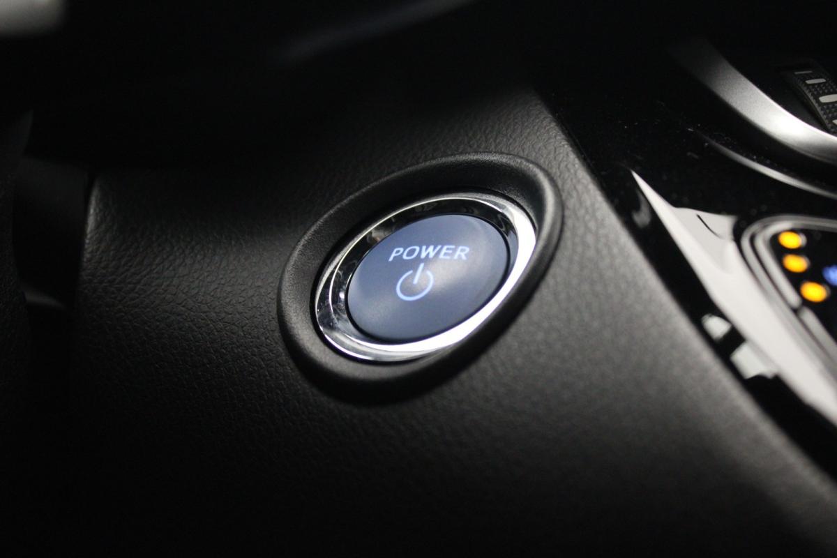 toyota-c-hr-2018-hibrido-a-gasolina-1798cc
