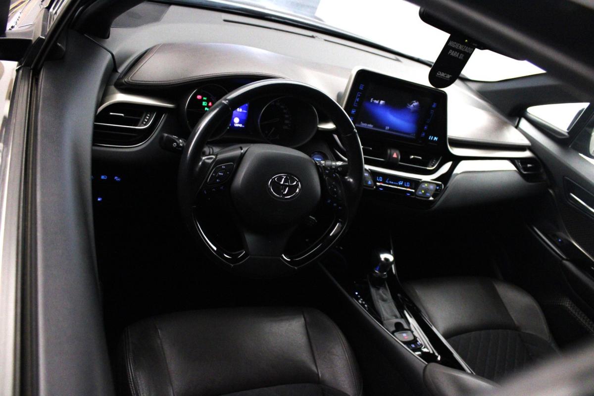 toyota-c-hr-2018-hibrido-a-gasolina-1798cc