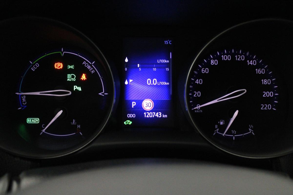toyota-c-hr-2018-hibrido-a-gasolina-1798cc