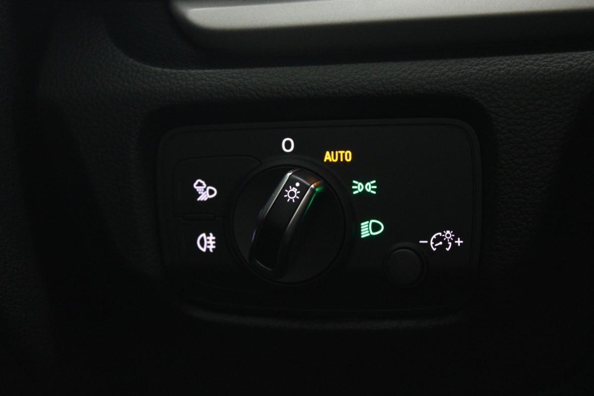 audi-a3-limousine-2019-diesel-1598cc