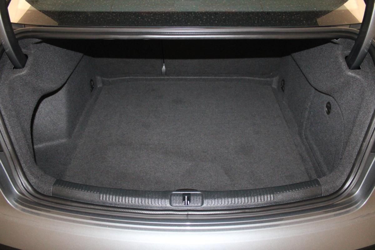 audi-a3-limousine-2019-diesel-1598cc