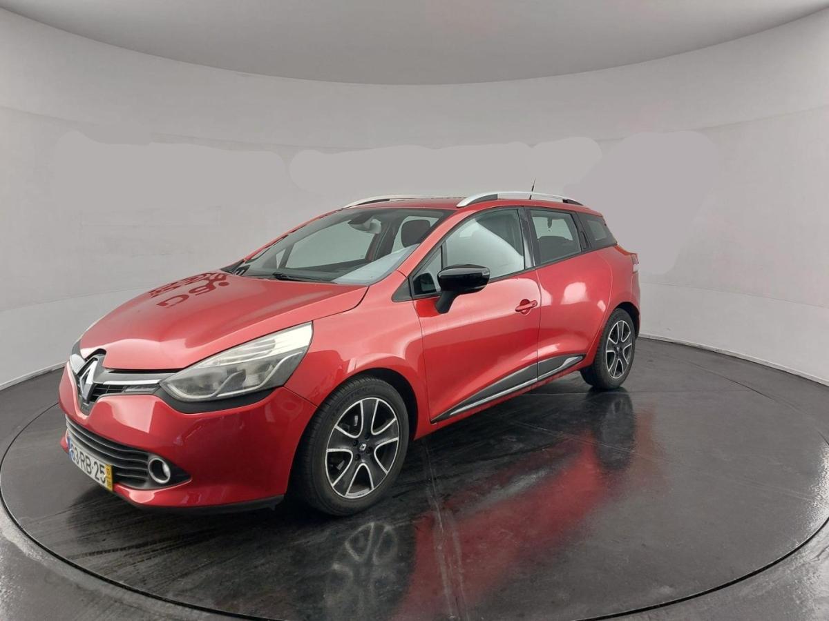 renault-clio-sport-tourer-2013-diesel-1461cc