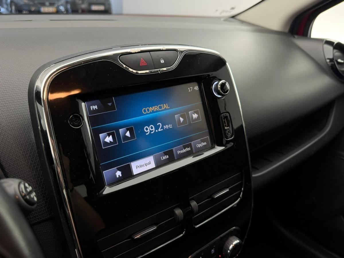 renault-clio-sport-tourer-2013-diesel-1461cc