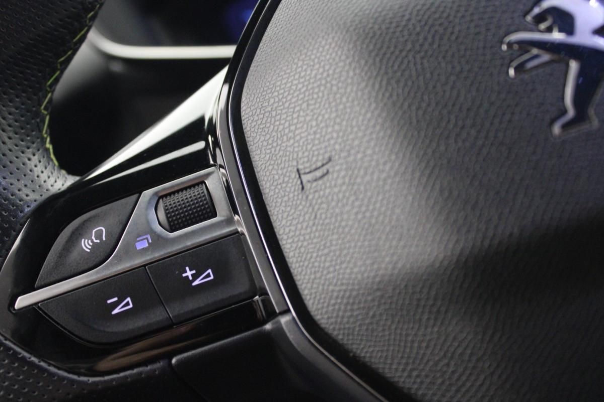 peugeot-2008-2022-eletrico-0cc