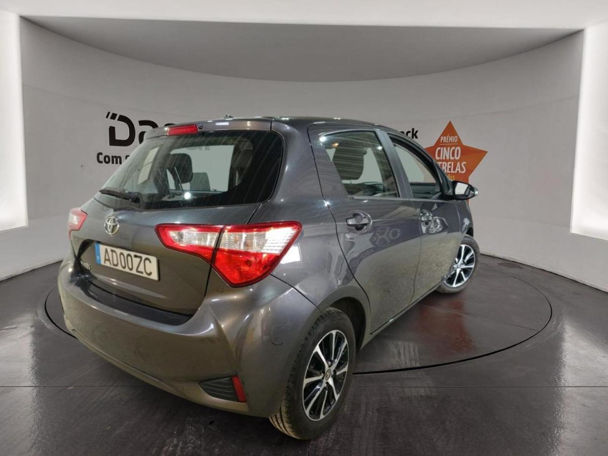toyota-yaris-2020-gasolina-998cc