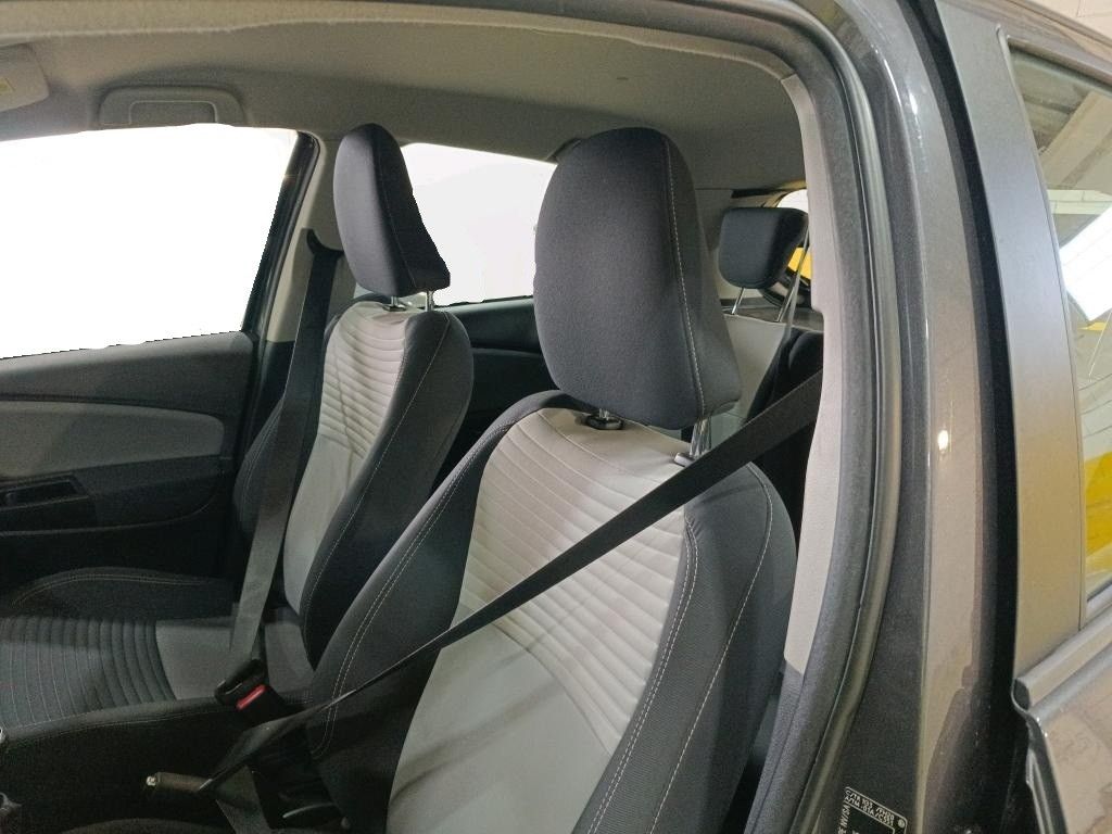 toyota-yaris-2020-gasolina-998cc