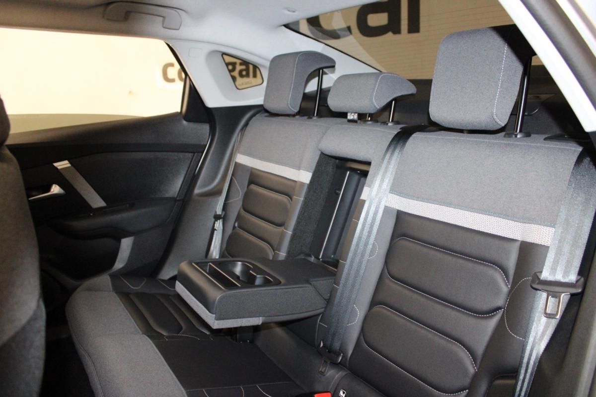 citroen-c4-2024-gasolina-1199cc