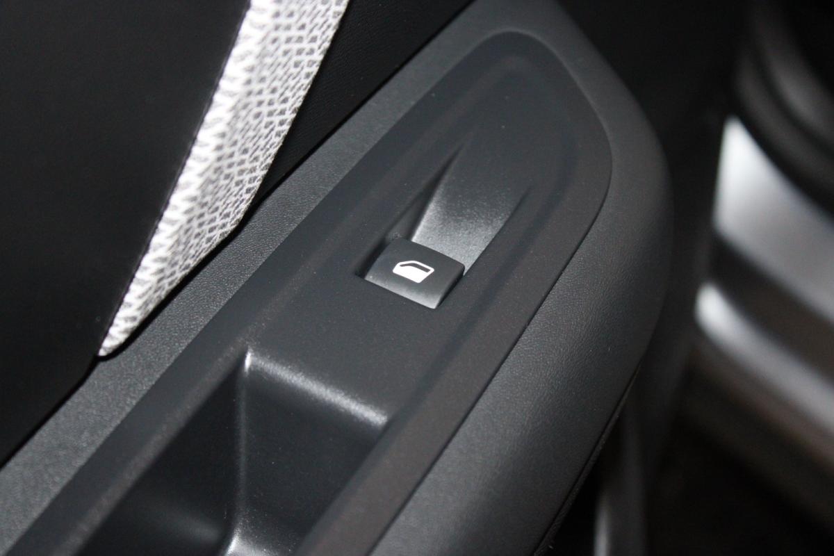citroen-c4-2024-gasolina-1199cc