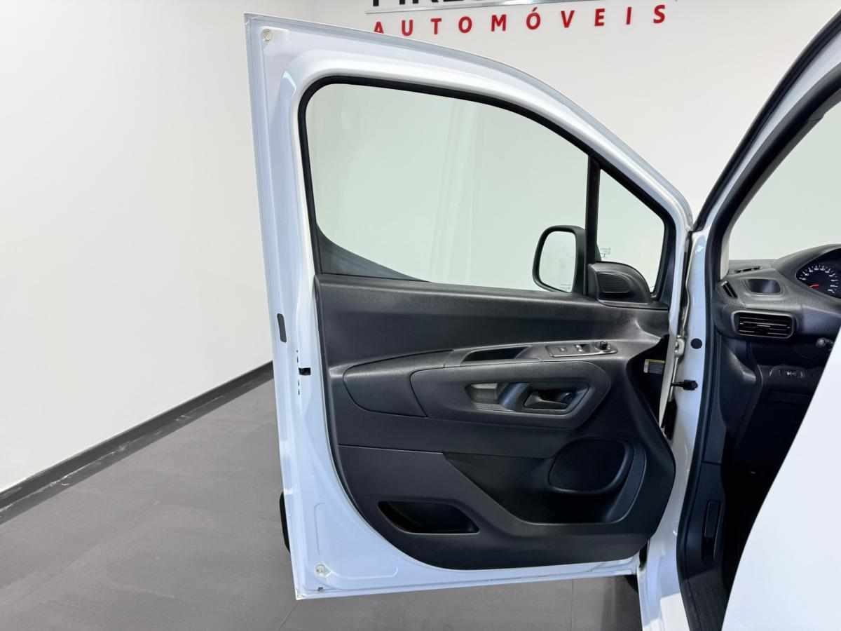 peugeot-partner-1-5-bluehdi-2021-diesel-1499cc