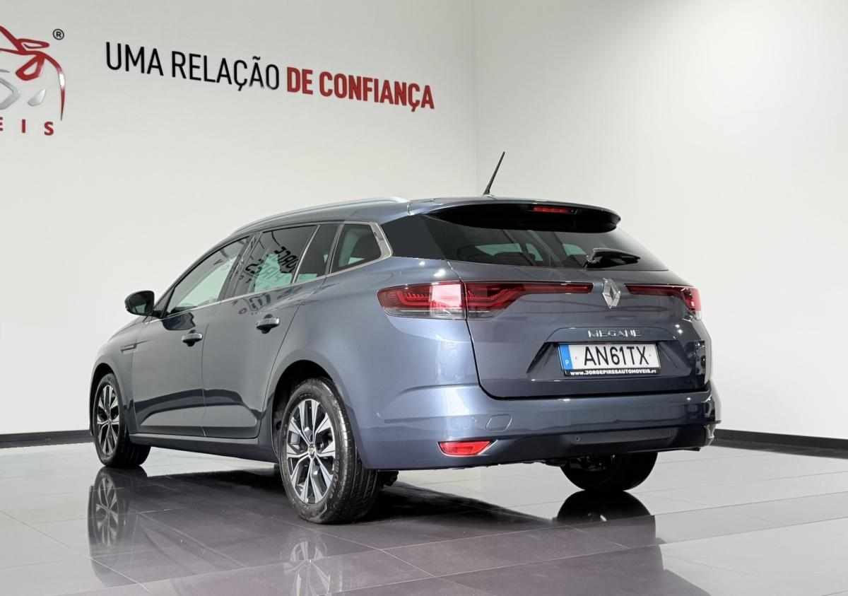 renault-megane-sport-tourer-1-5-dci-2022-diesel-1461cc