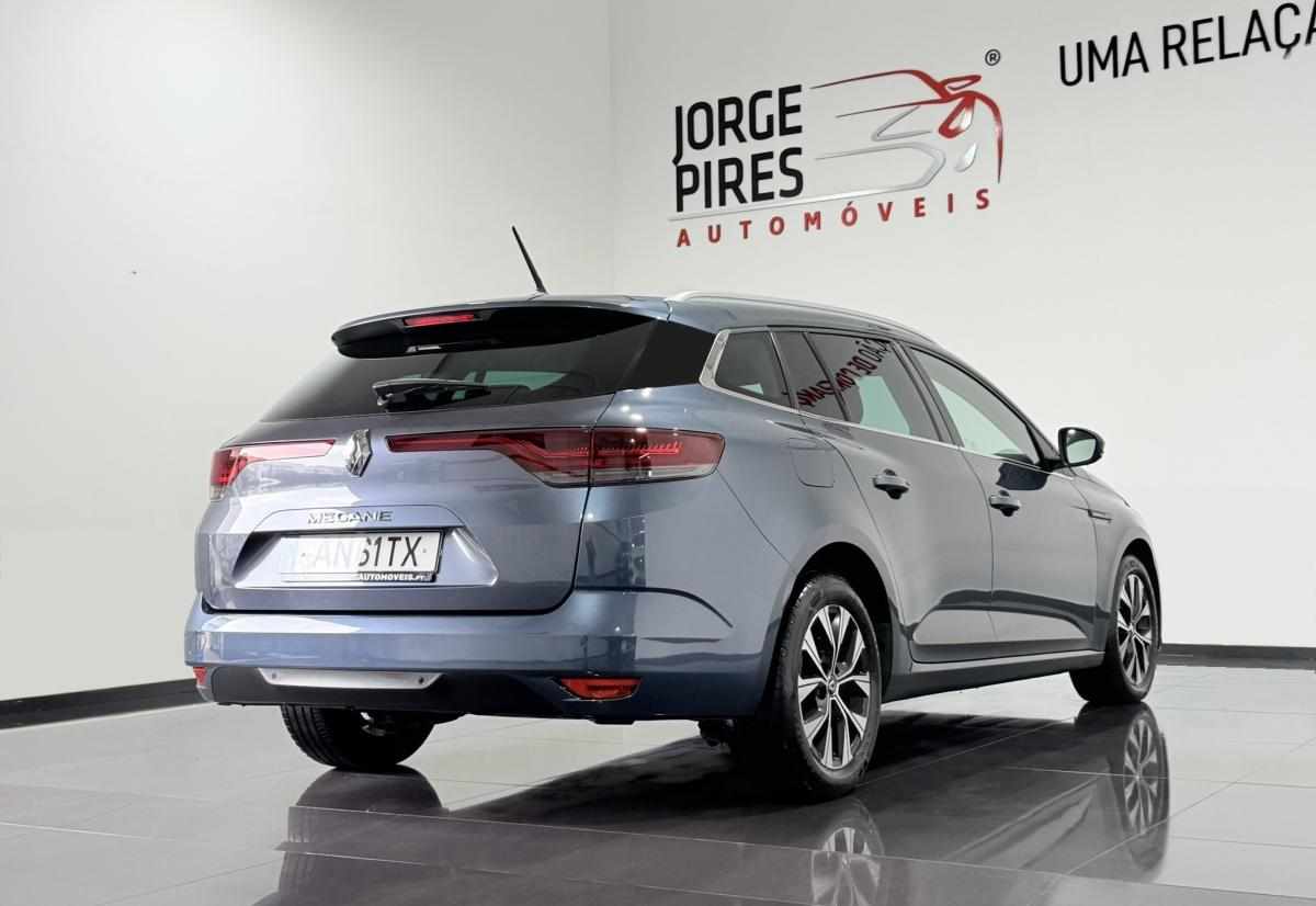 renault-megane-sport-tourer-1-5-dci-2022-diesel-1461cc