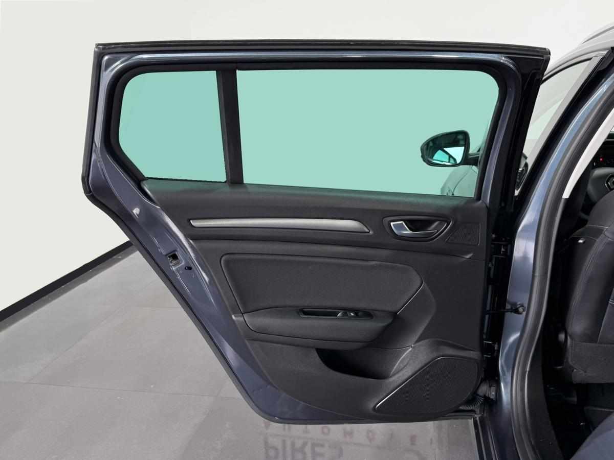 renault-megane-sport-tourer-1-5-dci-2022-diesel-1461cc