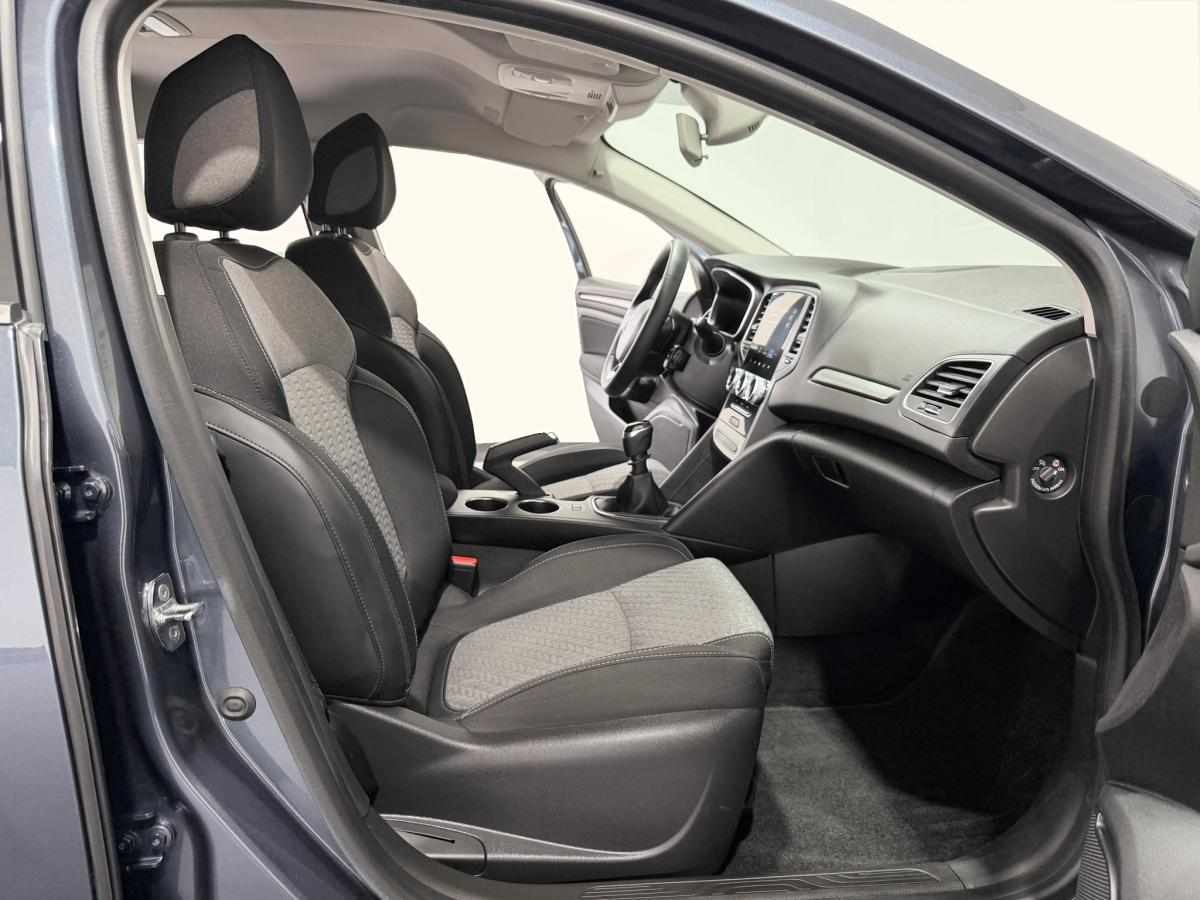 renault-megane-sport-tourer-1-5-dci-2022-diesel-1461cc