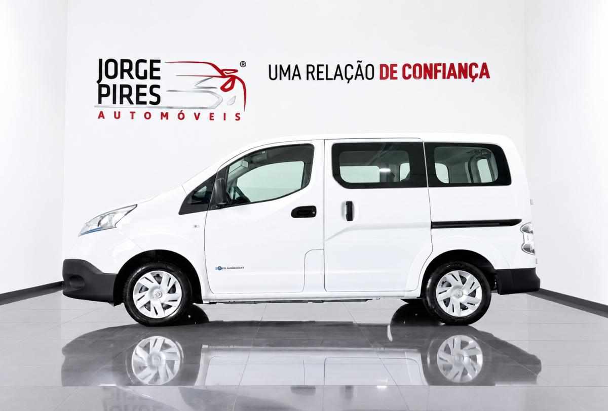 nissan-nv200-e-nv200-40-kwh-2020-eletrico
