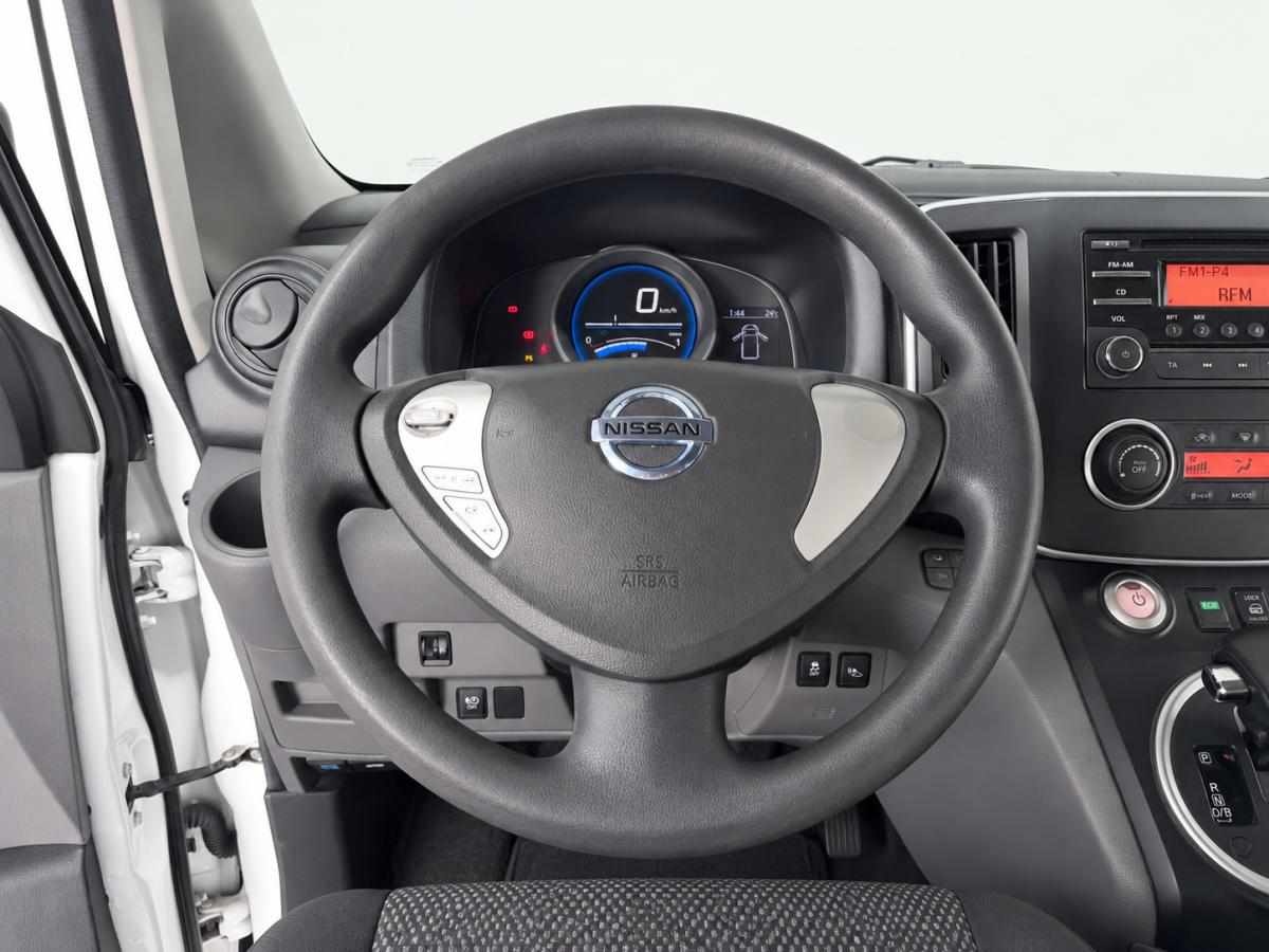 nissan-nv200-e-nv200-40-kwh-2020-eletrico