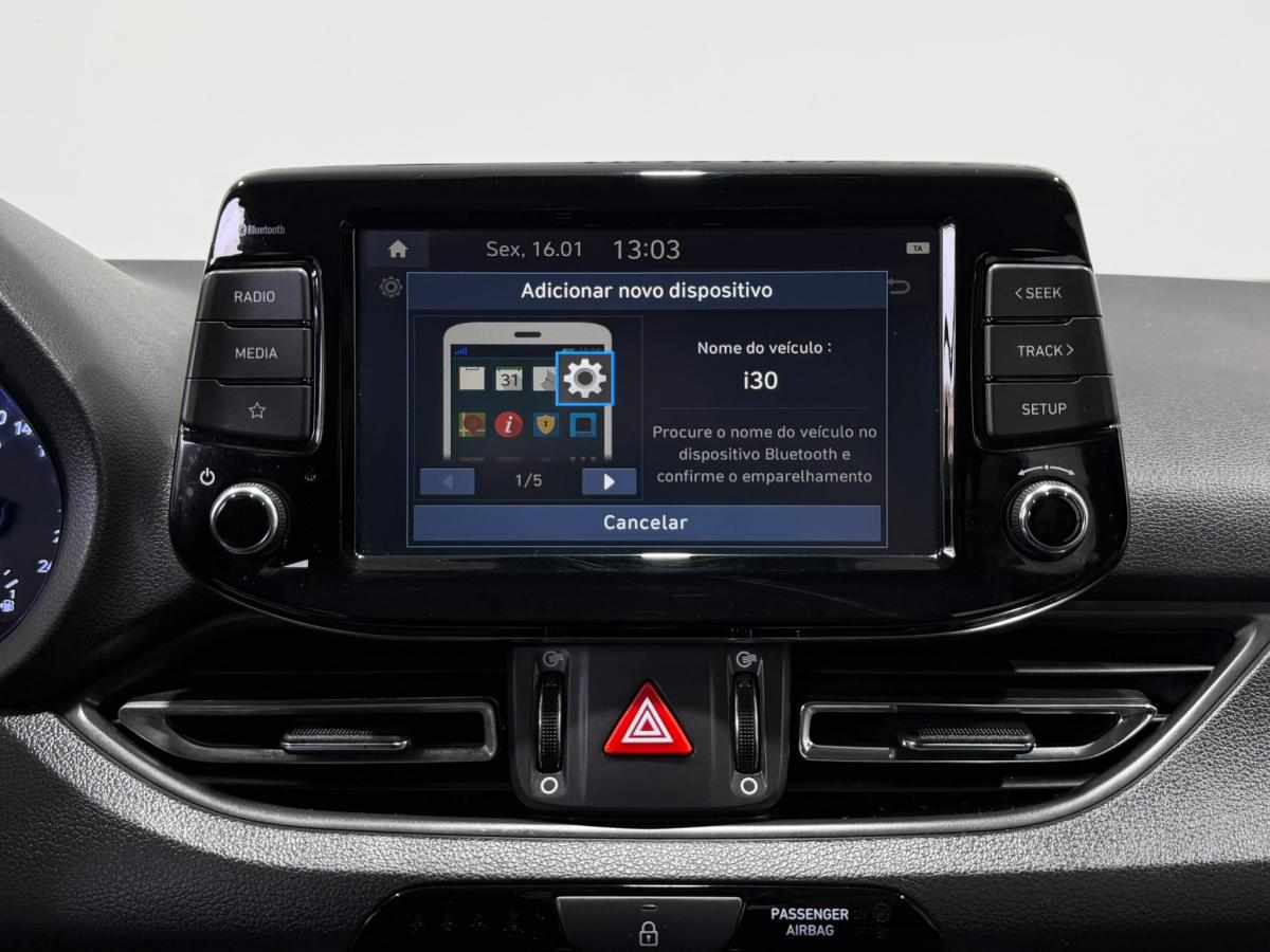 hyundai-i30-1-6-crdi-2021-diesel-1598cc