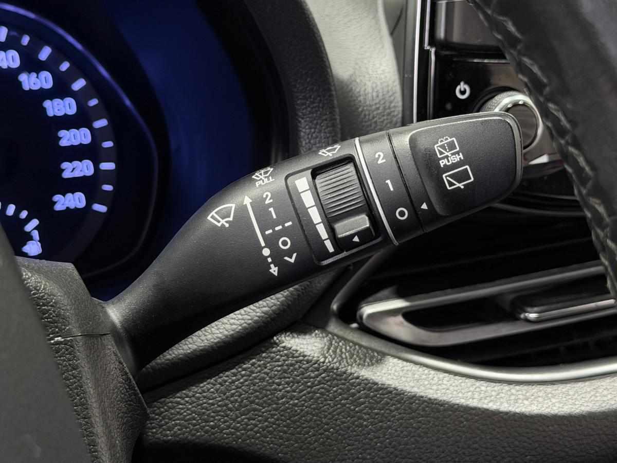 hyundai-i30-1-6-crdi-2021-diesel-1598cc