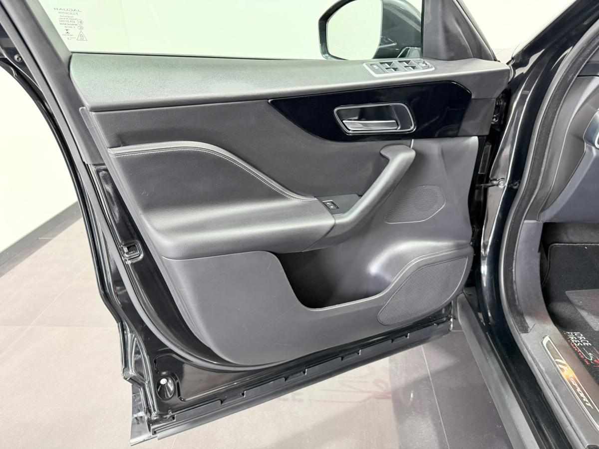 jaguar-f-pace-20d-2018-diesel-1999cc