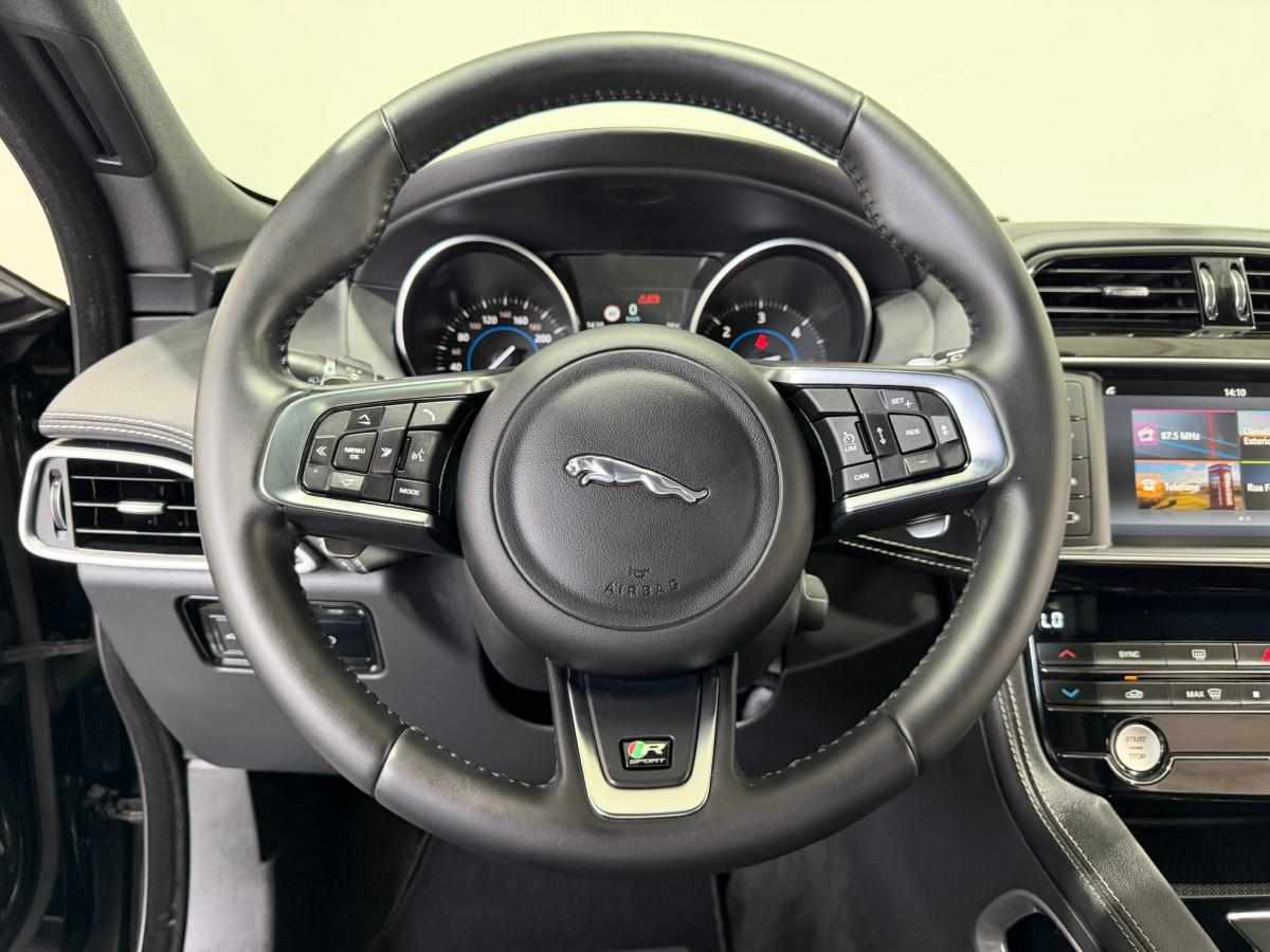 jaguar-f-pace-20d-2018-diesel-1999cc