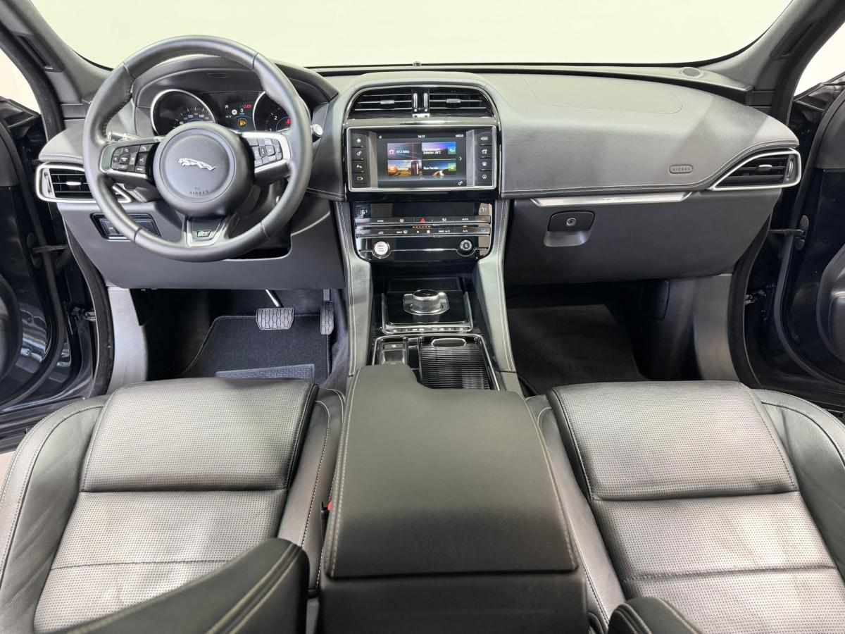 jaguar-f-pace-20d-2018-diesel-1999cc