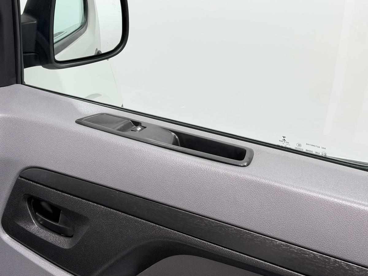 citroen-jumpy-1-5-bluehdi-2021-diesel-1499cc