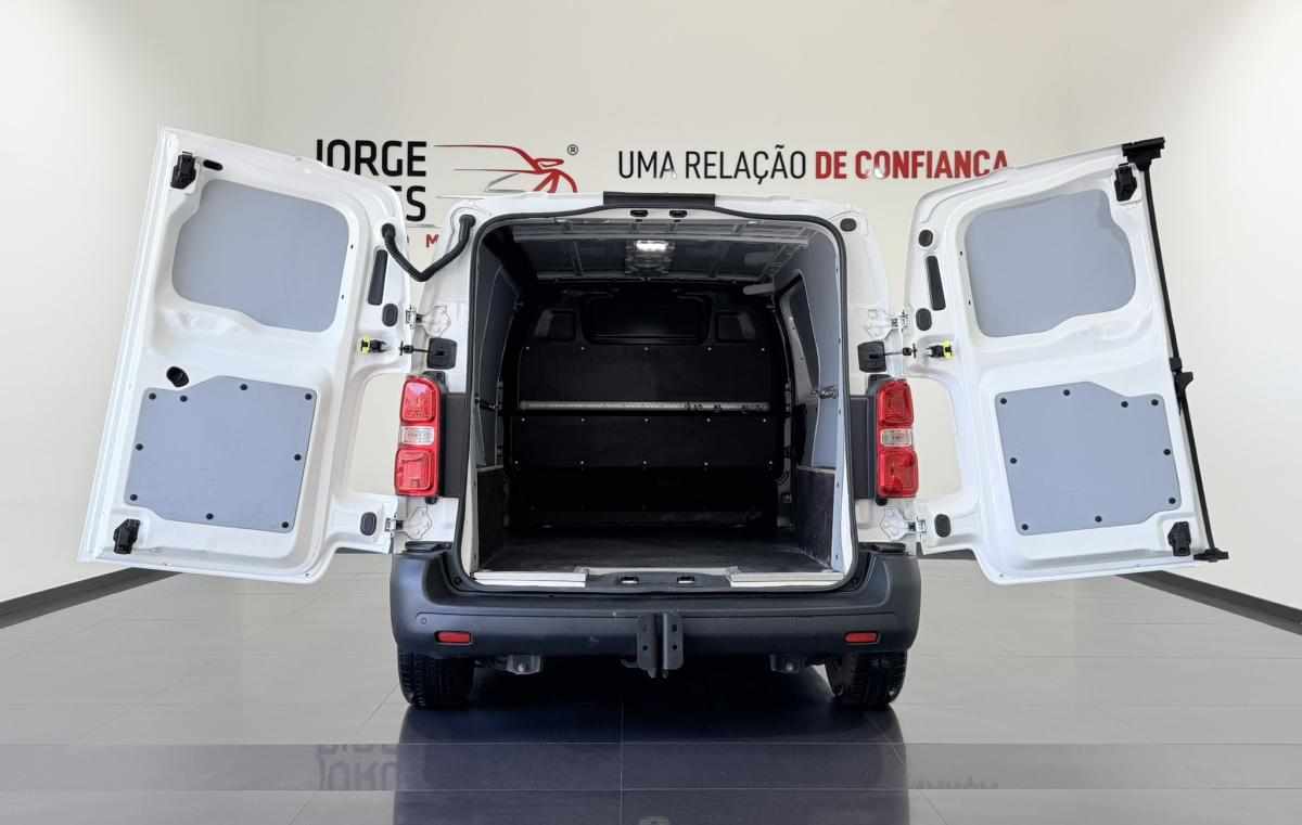 citroen-jumpy-1-5-bluehdi-2021-diesel-1499cc