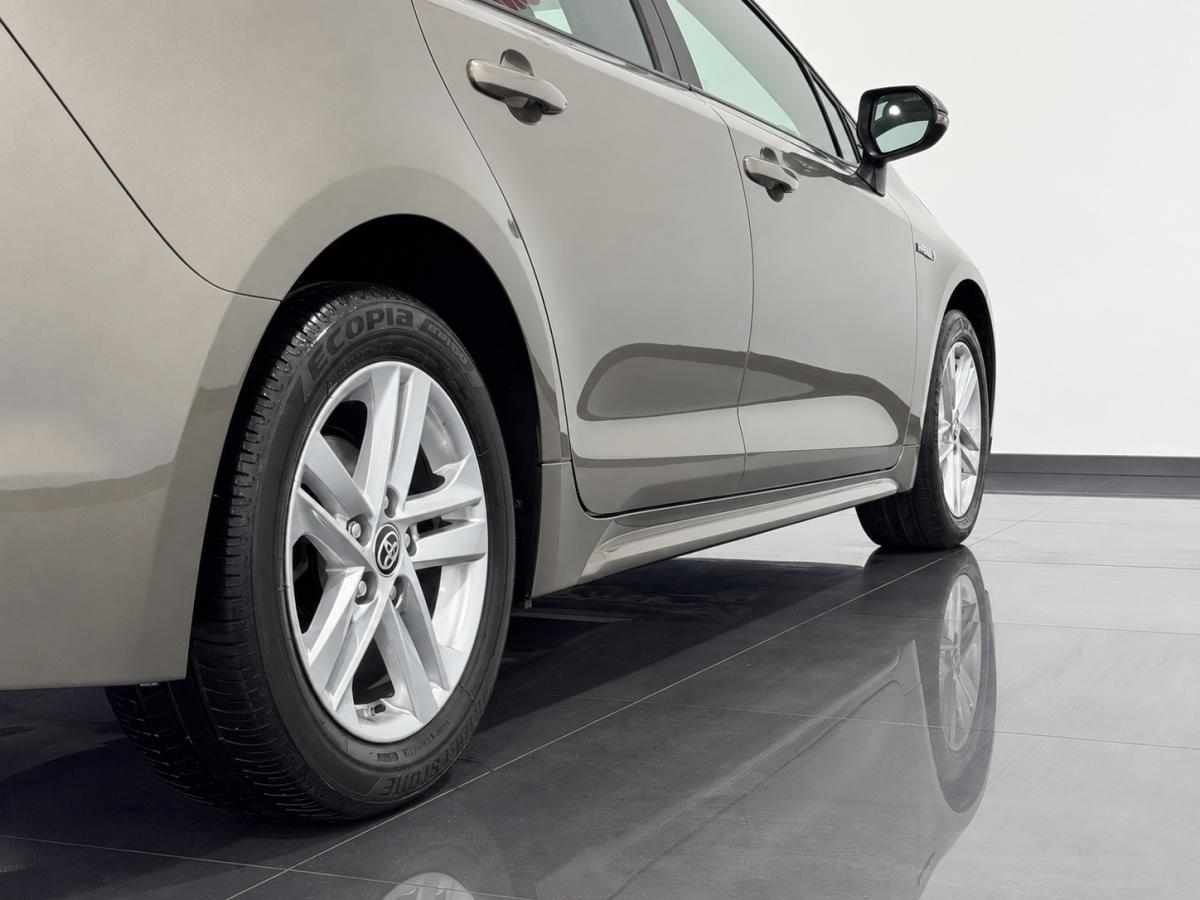 toyota-corolla-1-8-hybrid-2022-gasolina-1798cc