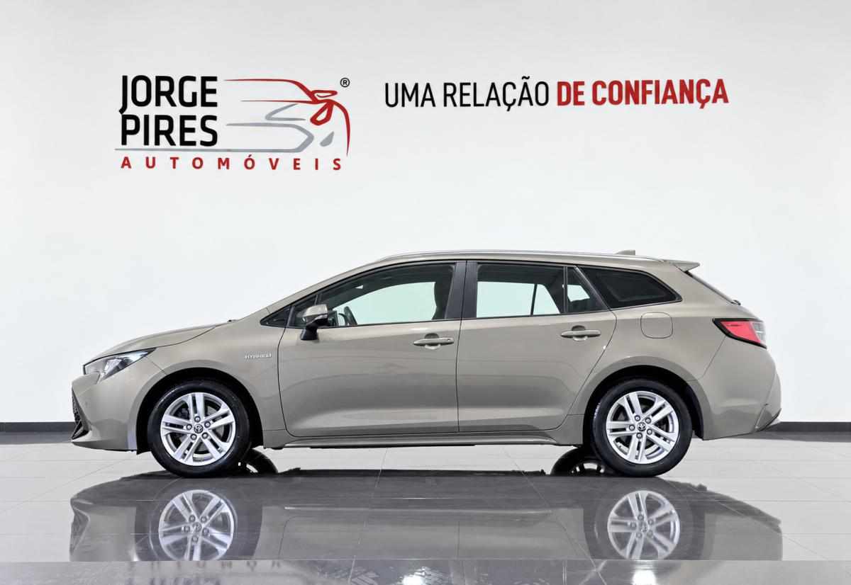 toyota-corolla-1-8-hybrid-2022-gasolina-1798cc