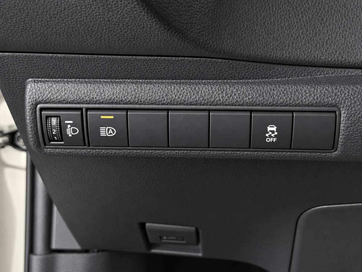 toyota-corolla-1-8-hybrid-2022-gasolina-1798cc