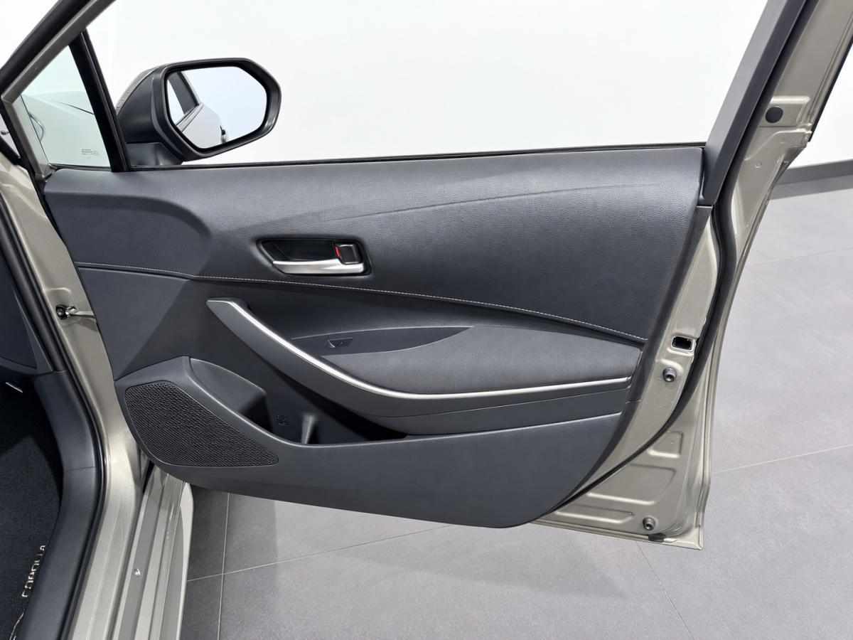 toyota-corolla-1-8-hybrid-2022-gasolina-1798cc