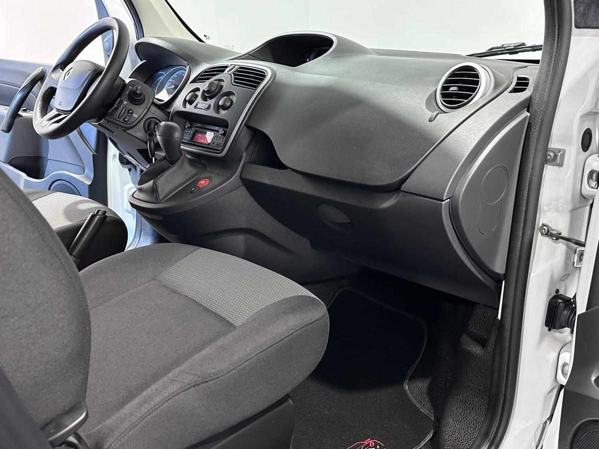 renault-kangoo-22-kwh-2021-eletrico
