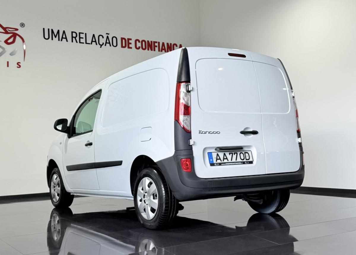 renault-kangoo-22-kwh-2020-eletrico