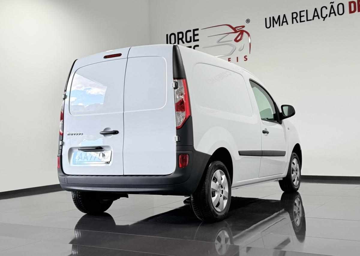 renault-kangoo-22-kwh-2020-eletrico
