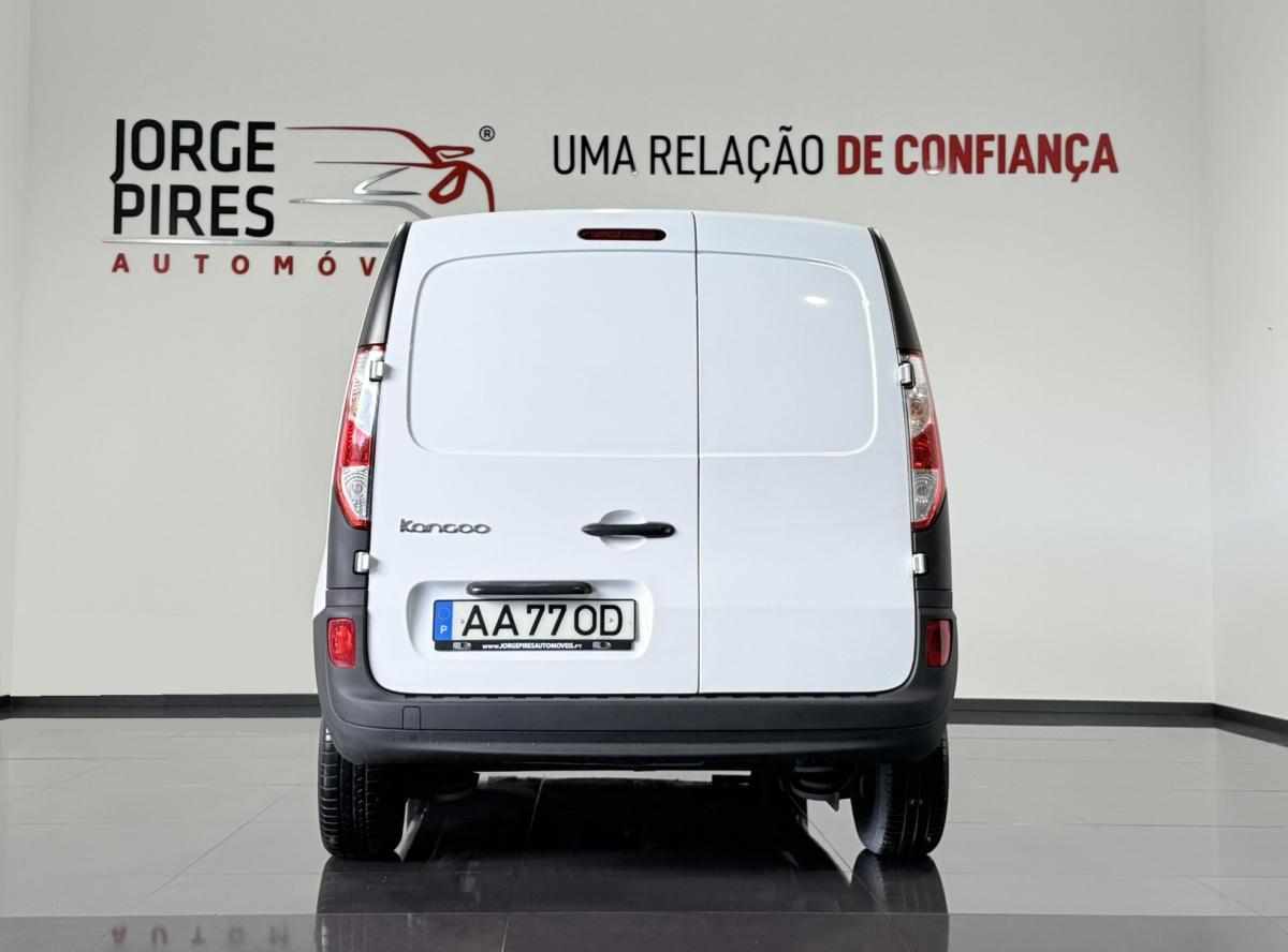 renault-kangoo-22-kwh-2020-eletrico