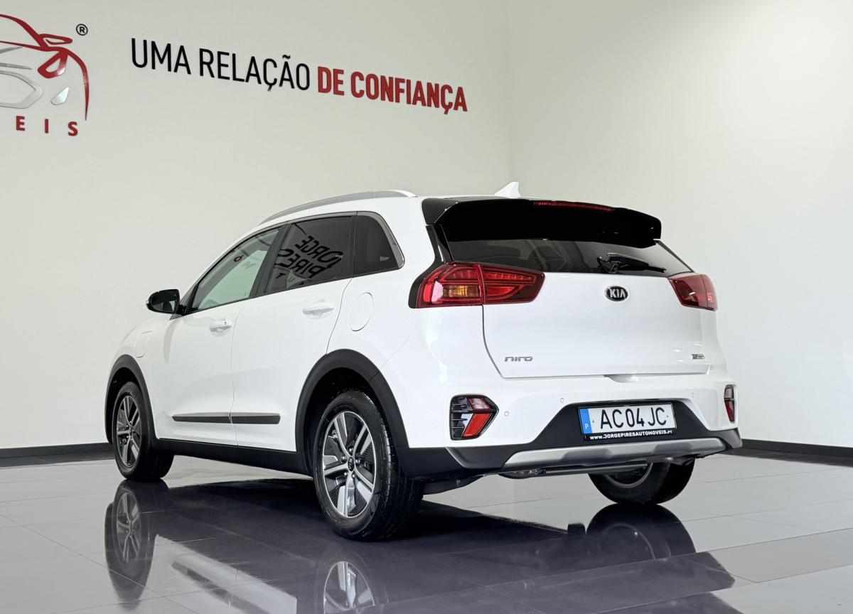 kia-niro-1-6-2020-gasolina-1580cc