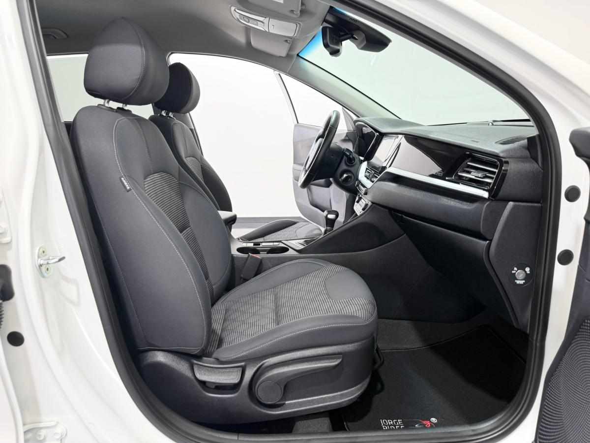 kia-niro-1-6-2020-gasolina-1580cc
