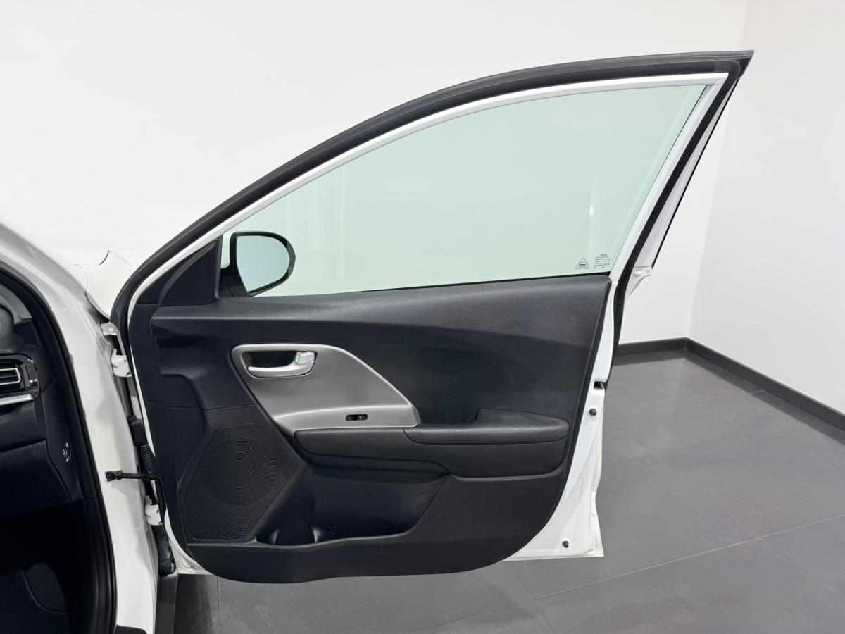kia-niro-1-6-2020-gasolina-1580cc