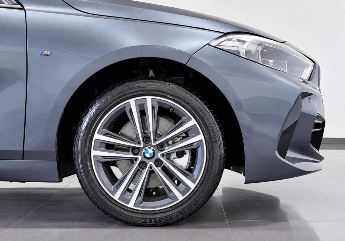 bmw-serie-1-118i-2021-gasolina-1499cc