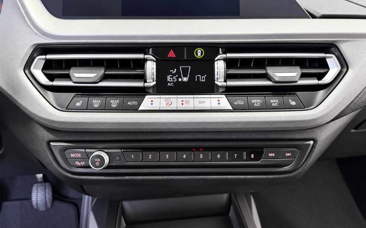 bmw-serie-1-118i-2021-gasolina-1499cc