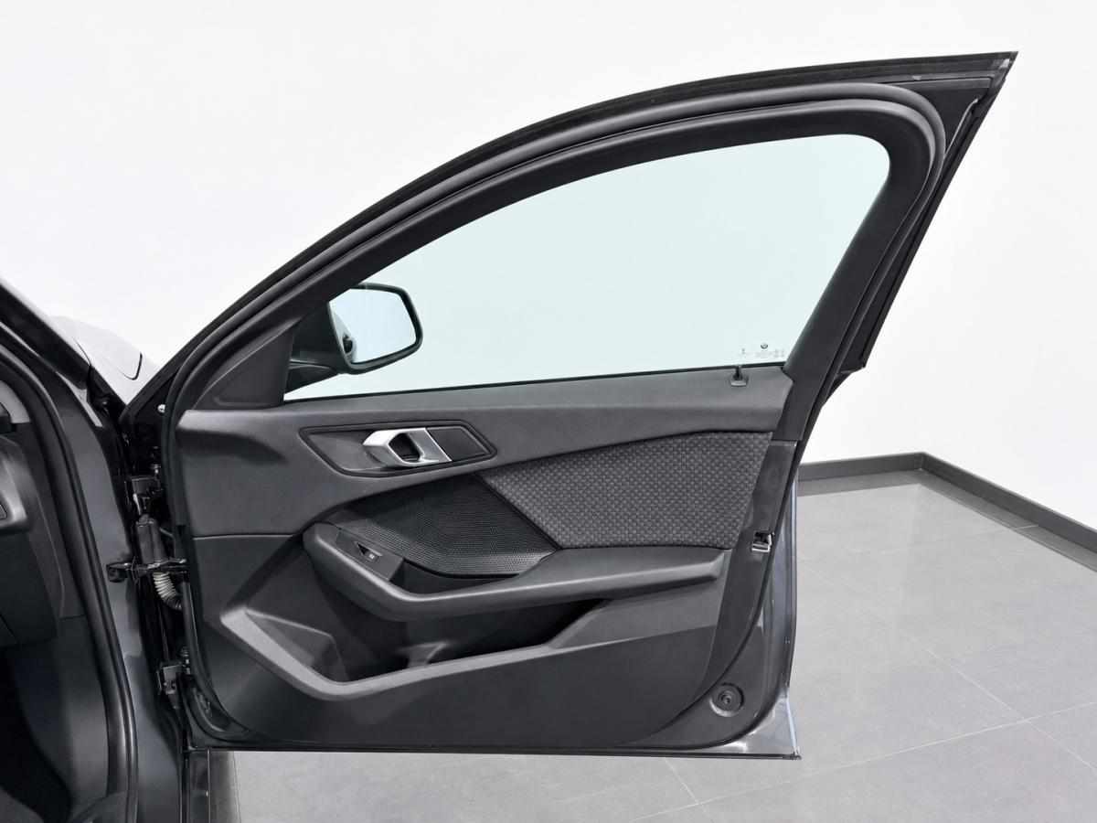 bmw-serie-1-118i-2021-gasolina-1499cc