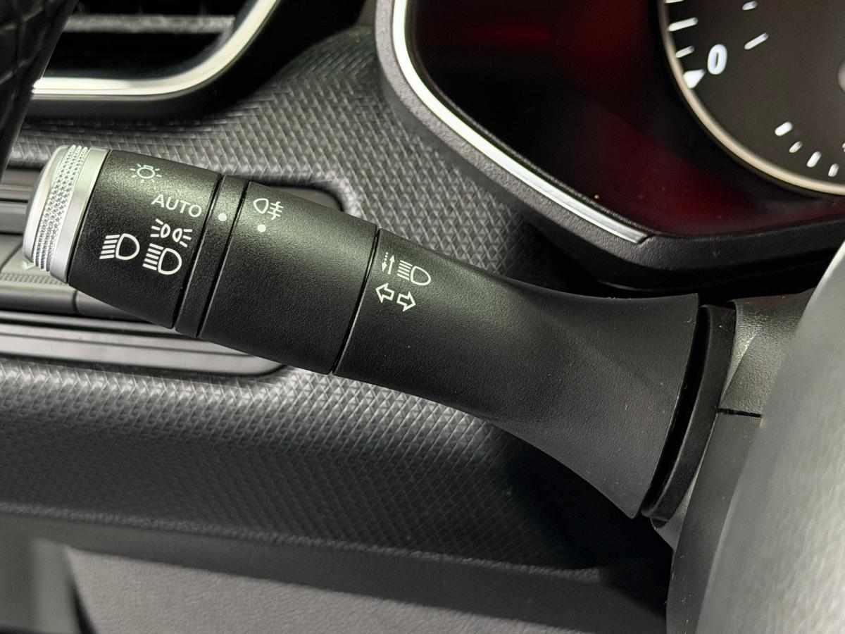 renault-clio-1-0-tce-2020-gasolina-999cc