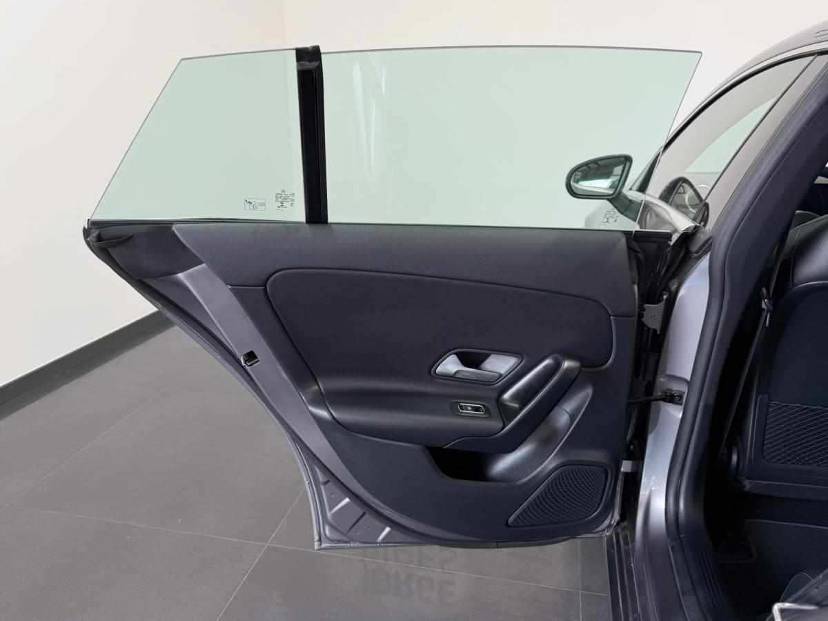 mercedes-benz-cla-250-e-2022-gasolina-1332cc
