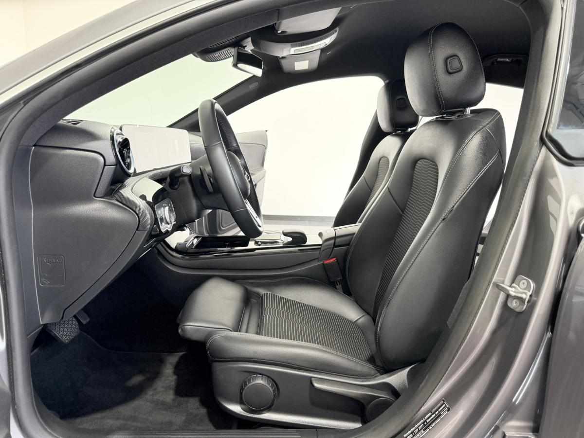 mercedes-benz-cla-250-e-2022-gasolina-1332cc