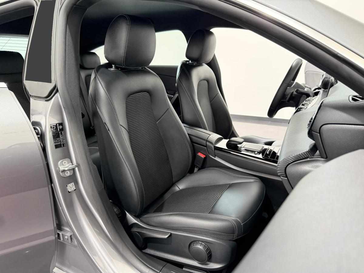 mercedes-benz-cla-250-e-2022-gasolina-1332cc
